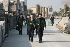 区向导考察团莅临优德88集团检查指导事情